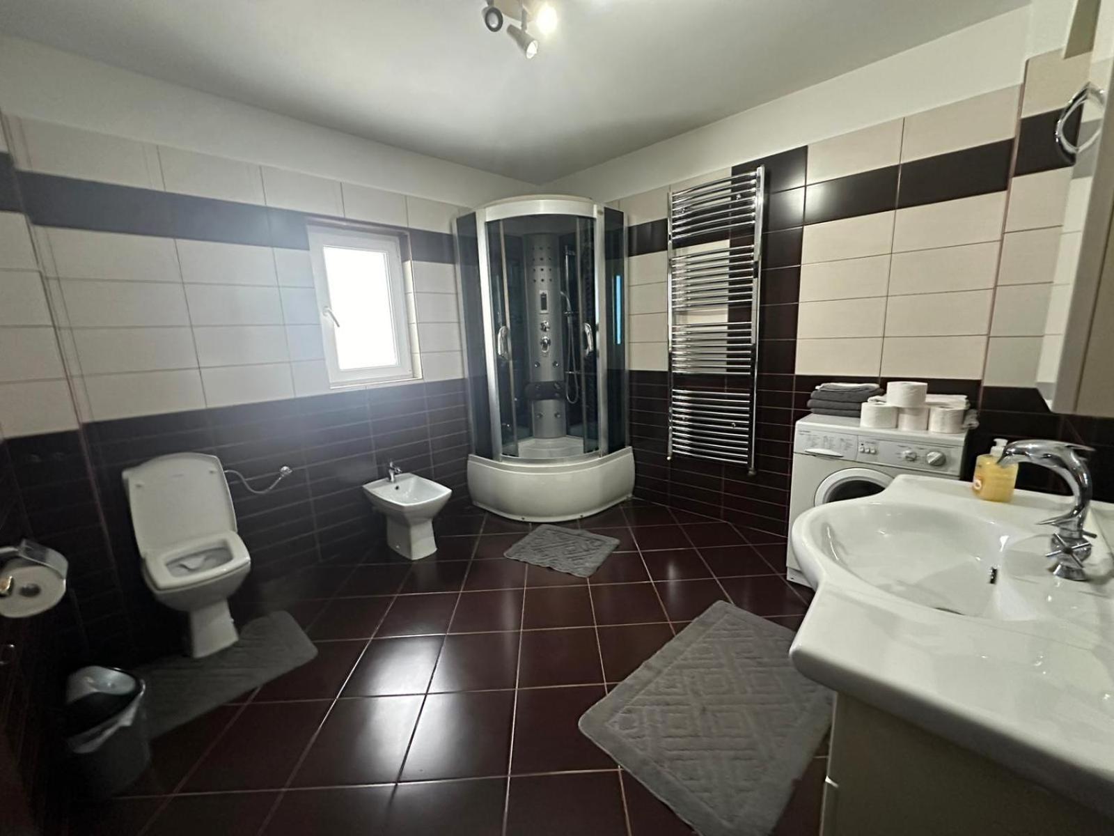 Villa Casa Danci Centru Borşa Habitación foto